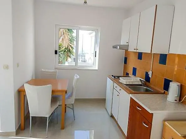 Luka 3 Apartament *