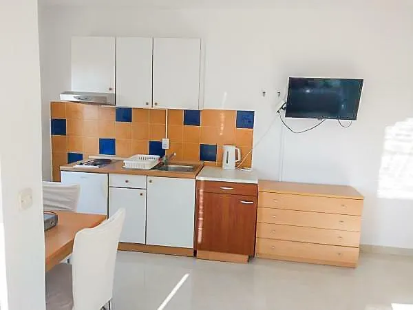 Apartament Luka 3 *